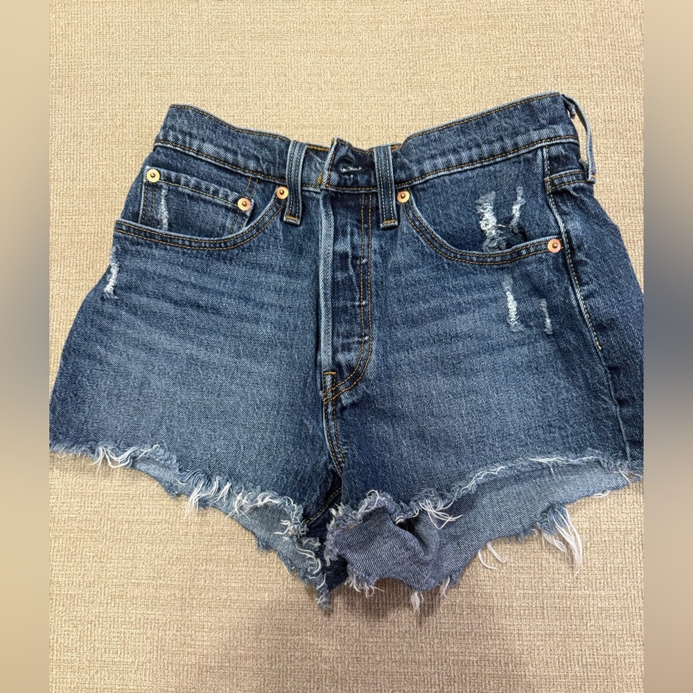Levi 501 Jean Shorts